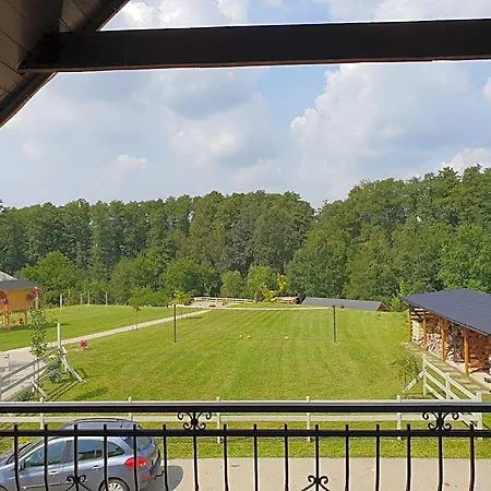 Hubertus Hotel *